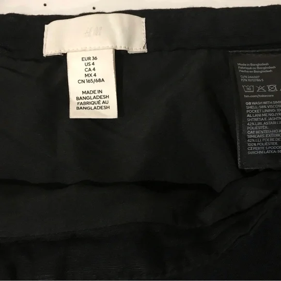 H&M Elegant Black Skirt - Picture 2 of 4